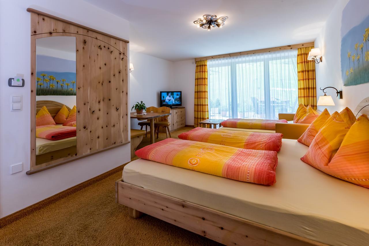 Hotel Restaurant Rosmarie Pfelders Dış mekan fotoğraf